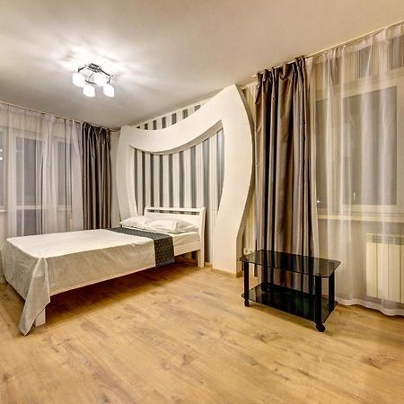 Шикарная 2К Квартира Метро Лыбедская. Оушен Плаза. Дружбы Народов Kiew Exterior foto